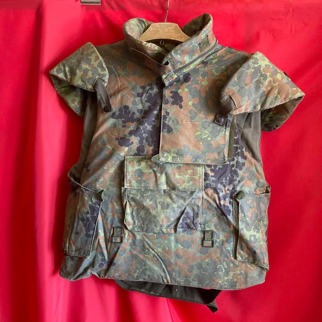 2026年最新】ドイツ連邦軍 アーマーの人気アイテム - メルカリ