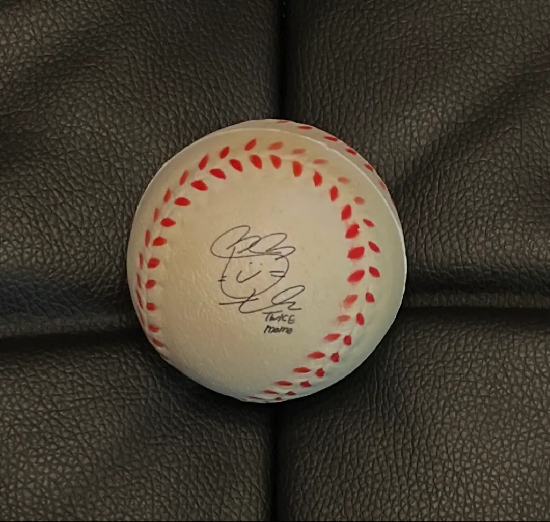 2026年最新】twice サインボールの人気アイテム - メルカリ