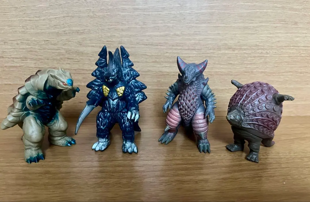 2026年最新】exゴモラ ソフビの人気アイテム - メルカリ