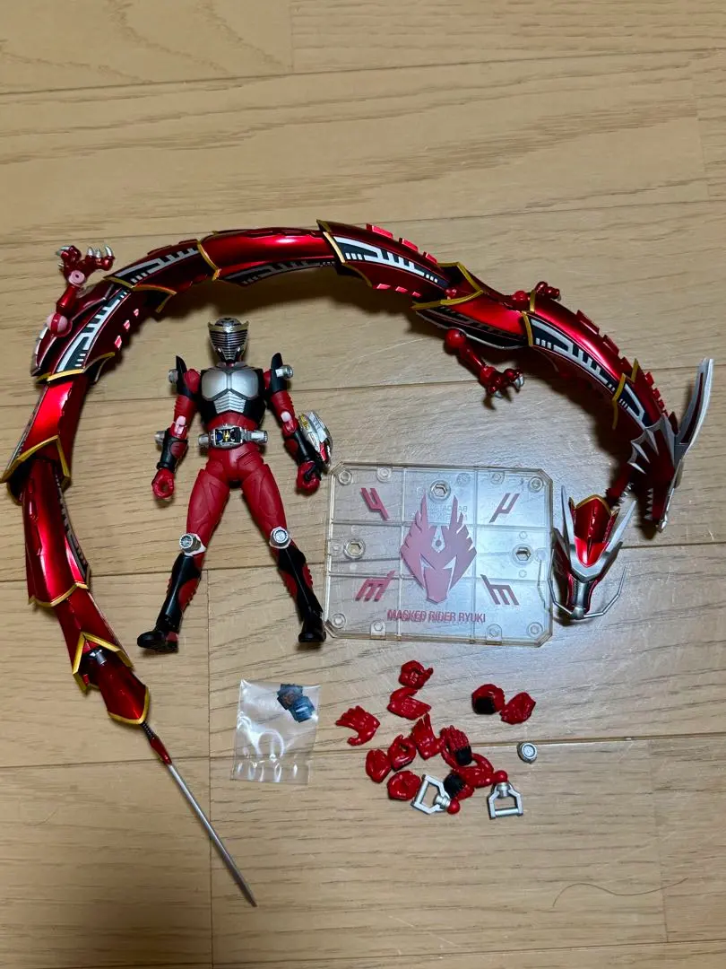 2026年最新】S.H.フィギュアーツ 仮面ライダー龍騎&ドラグレッダー