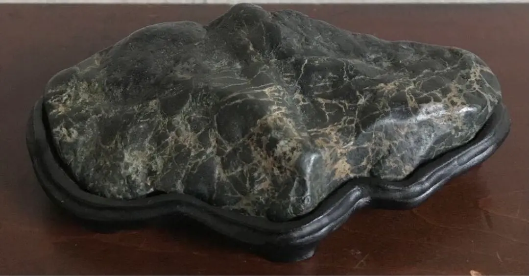 2026年最新】山型鑑賞石の人気アイテム - メルカリ