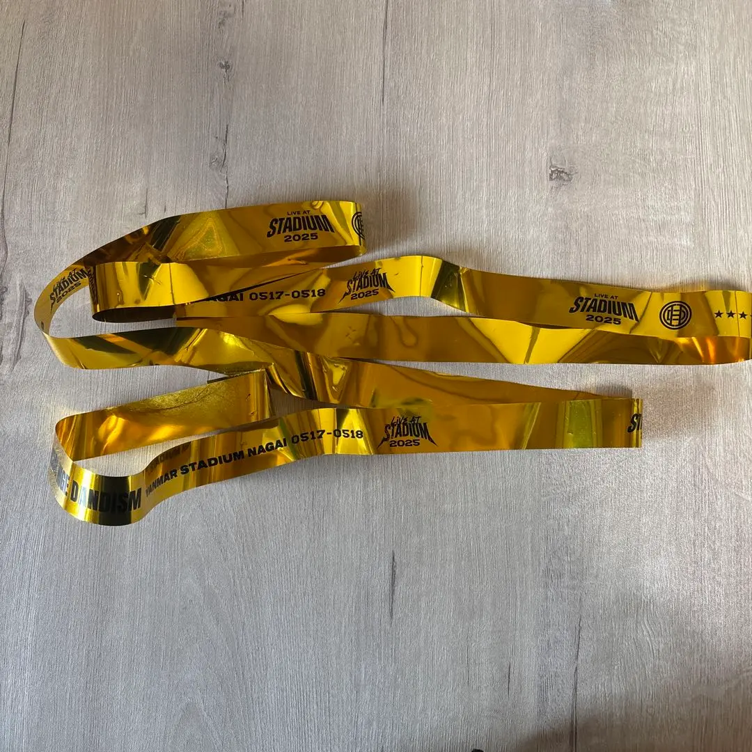 2026年最新】銀テープ official髭男dismの人気アイテム - メルカリ