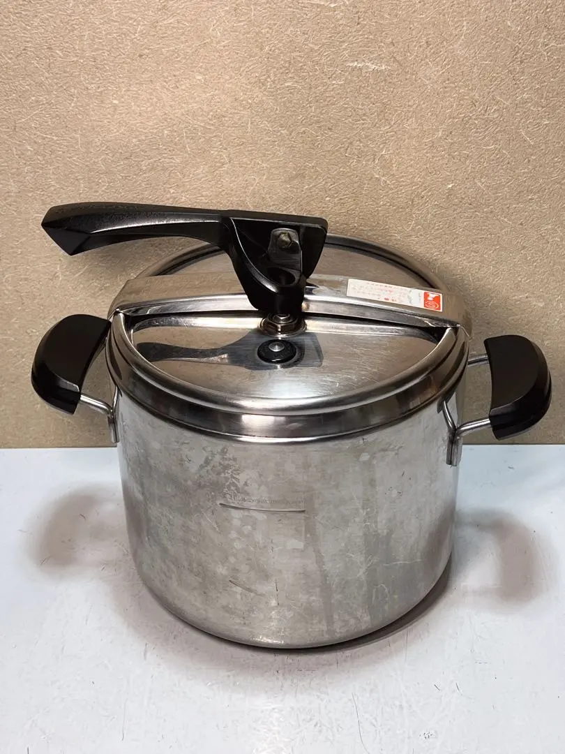 2026年最新】Lagostina 圧力鍋の人気アイテム - メルカリ