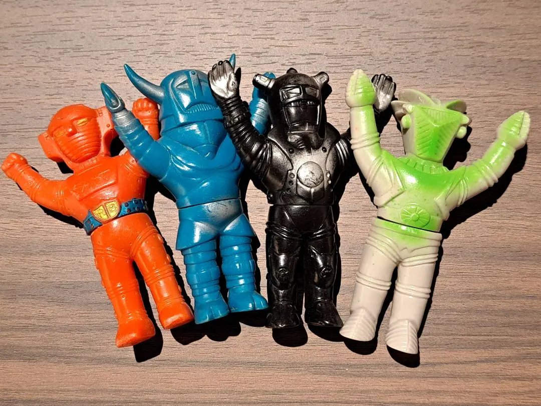 2026年最新】ソフビ レッドバロンの人気アイテム - メルカリ