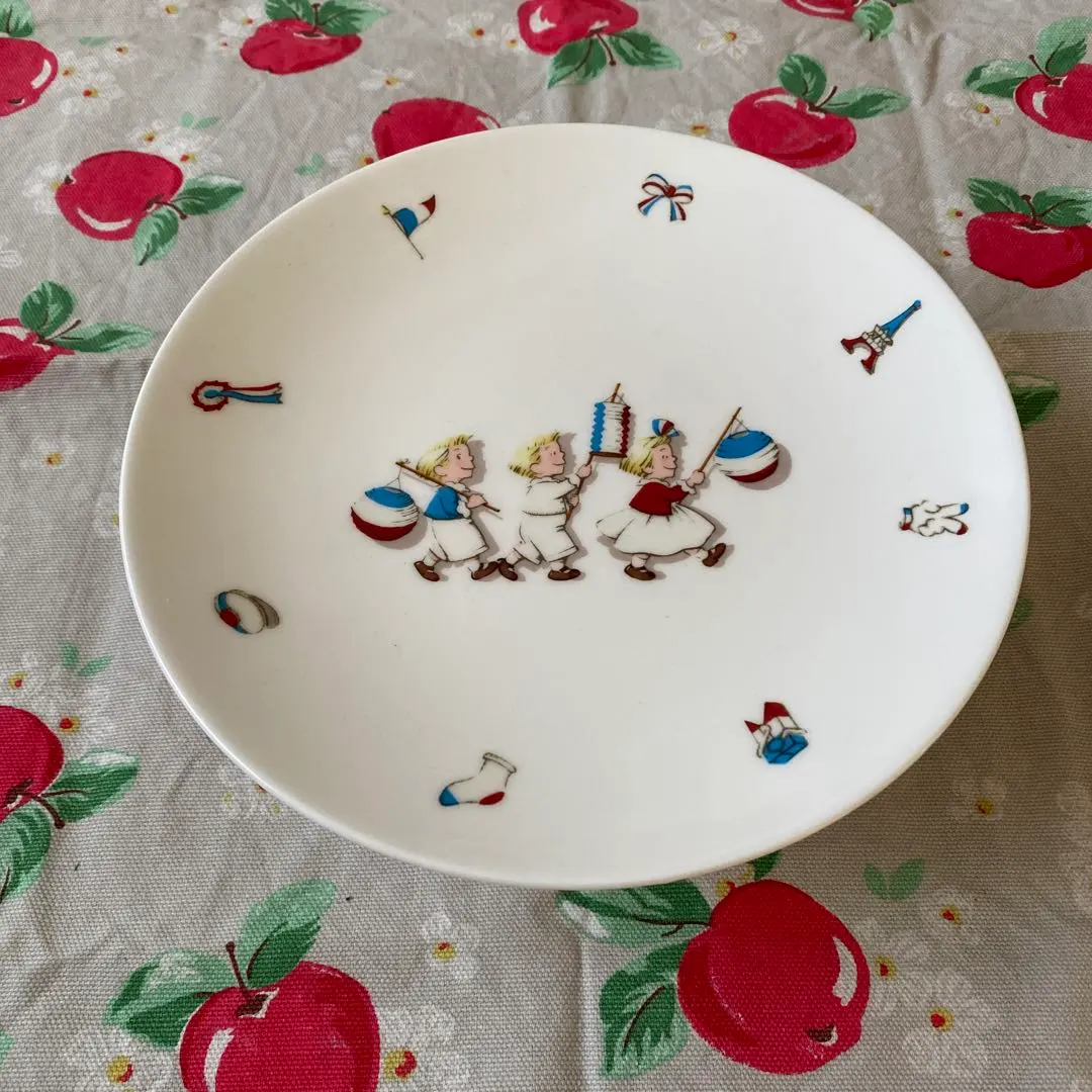 2026年最新】レ・トリプレの人気アイテム - メルカリ レ・トリプレ