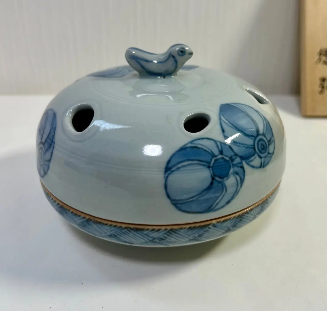 作家青山禮三氏【れいぞう】手書き染付深鉢