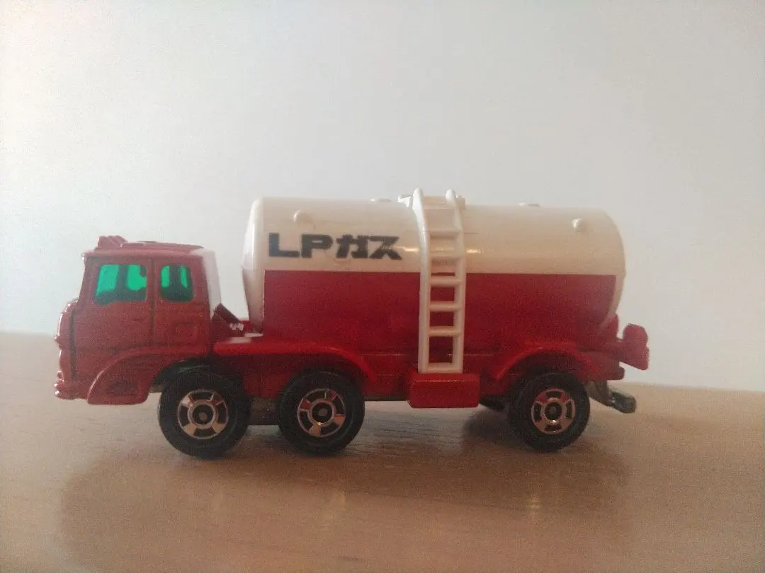 2026年最新】トミカ ふそうLPGの人気アイテム - メルカリ