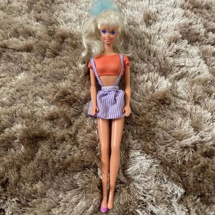 2026年最新】バービー人形 バーバリーの人気アイテム - メルカリ