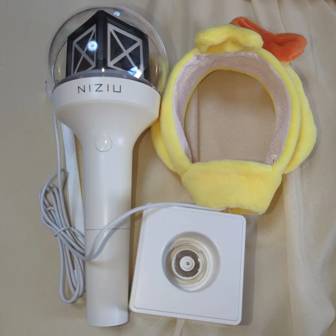 2026年最新】niziu ペンライトカバー アヤカの人気アイテム - メルカリ