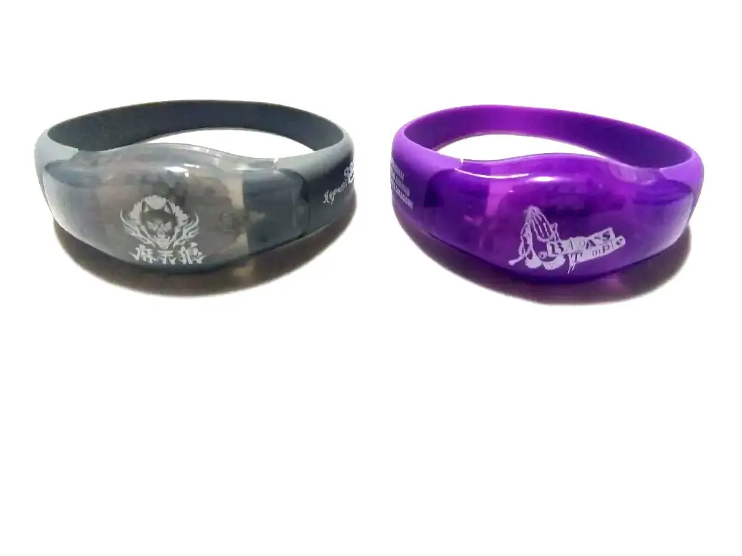 2026年最新】bad ass temple リストバンドの人気アイテム - メルカリ