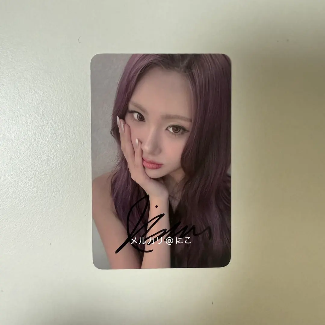 2026年最新】everglowアシャの人気アイテム - メルカリ