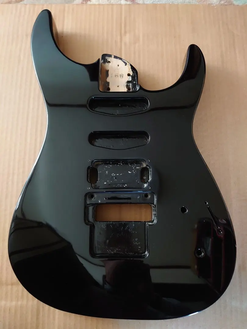 2026年最新】fernandes sshの人気アイテム - メルカリ