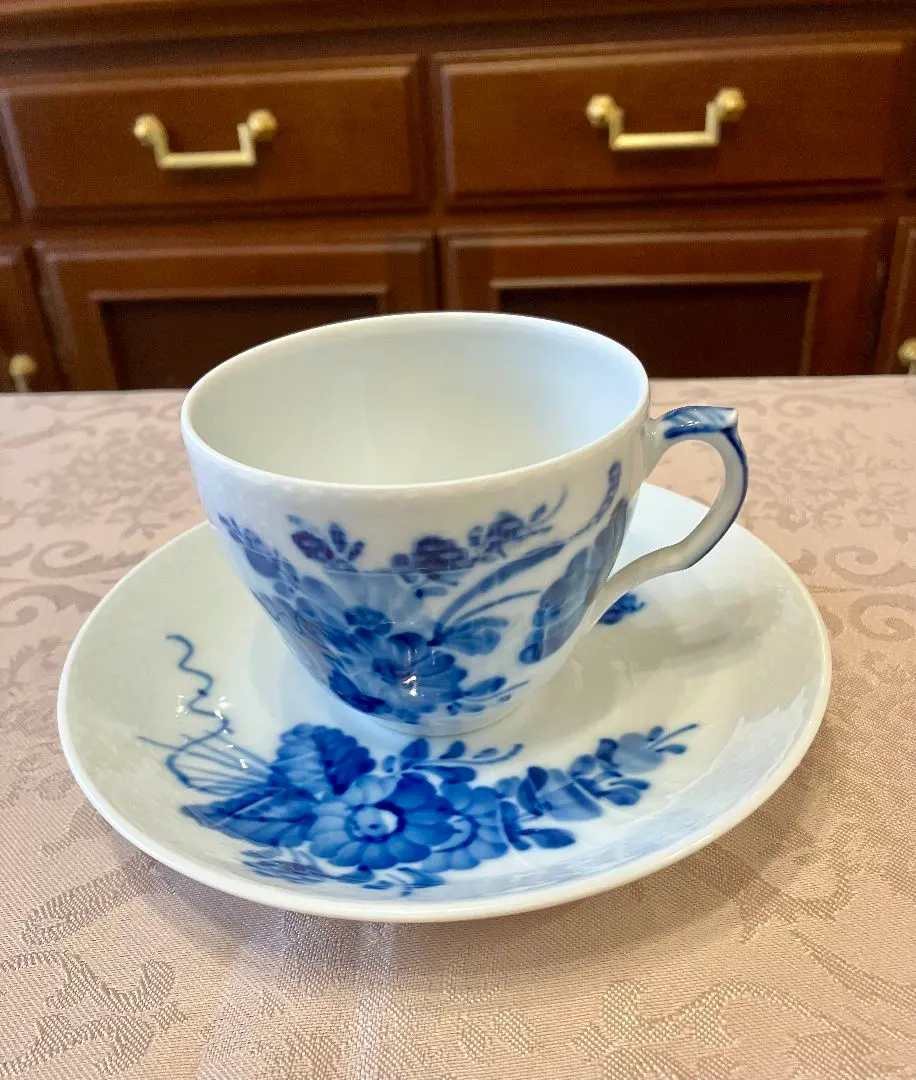 2026年最新】ロイヤルコペンハーゲン 廃盤品 ブルーフラワーの人気