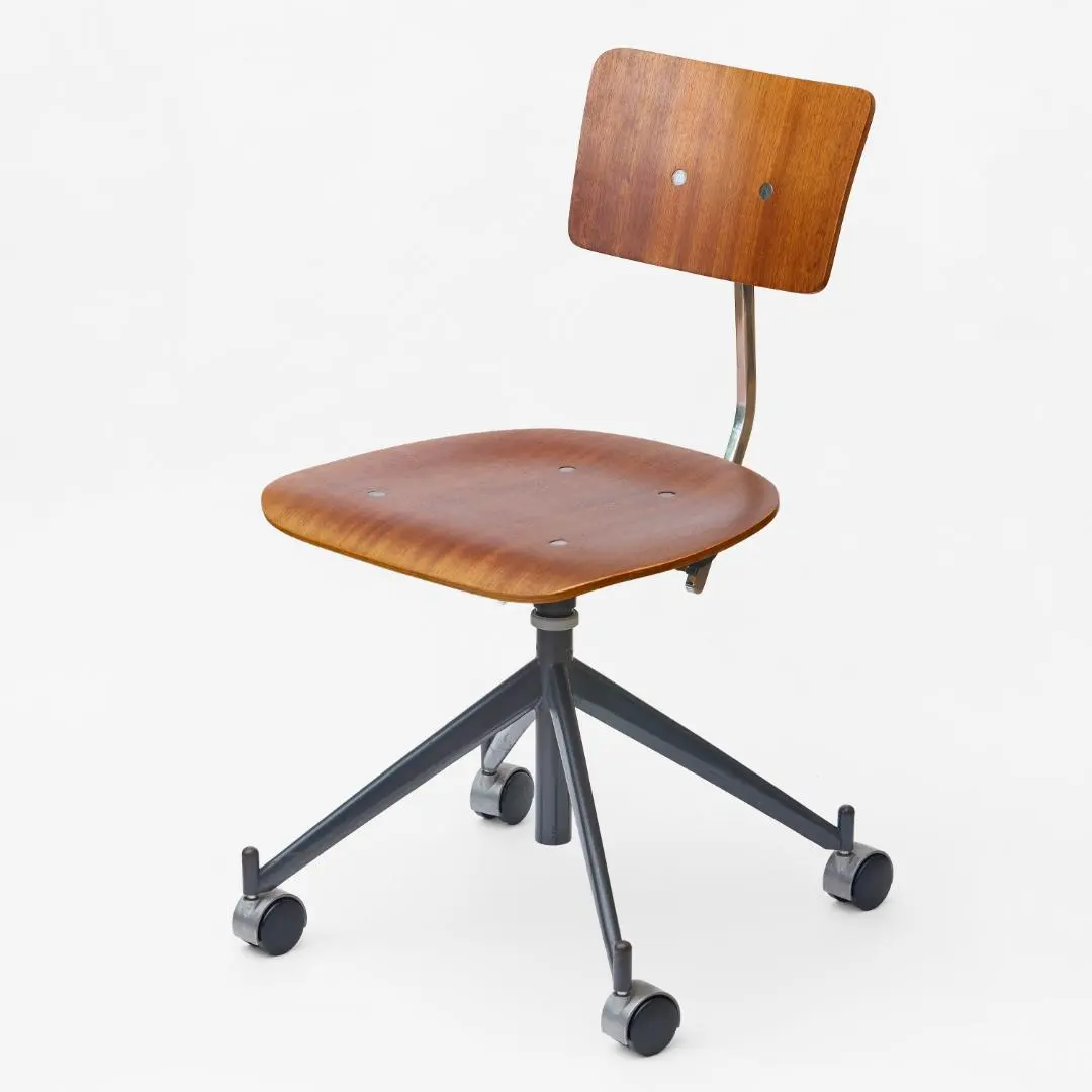 2026年最新】Kevi チェアの人気アイテム - メルカリ