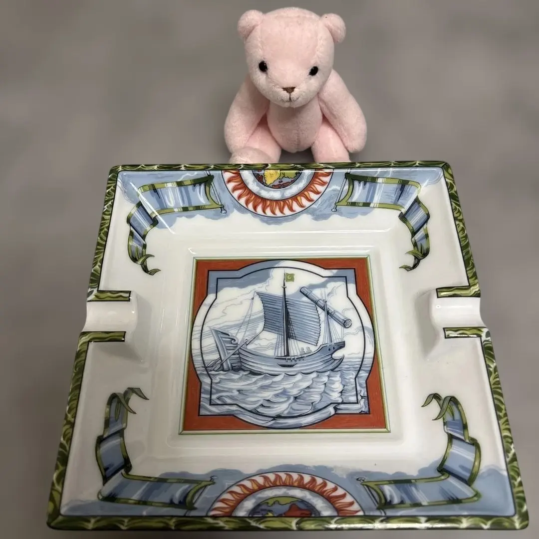 2026年最新】エルメス 角皿の人気アイテム - メルカリ