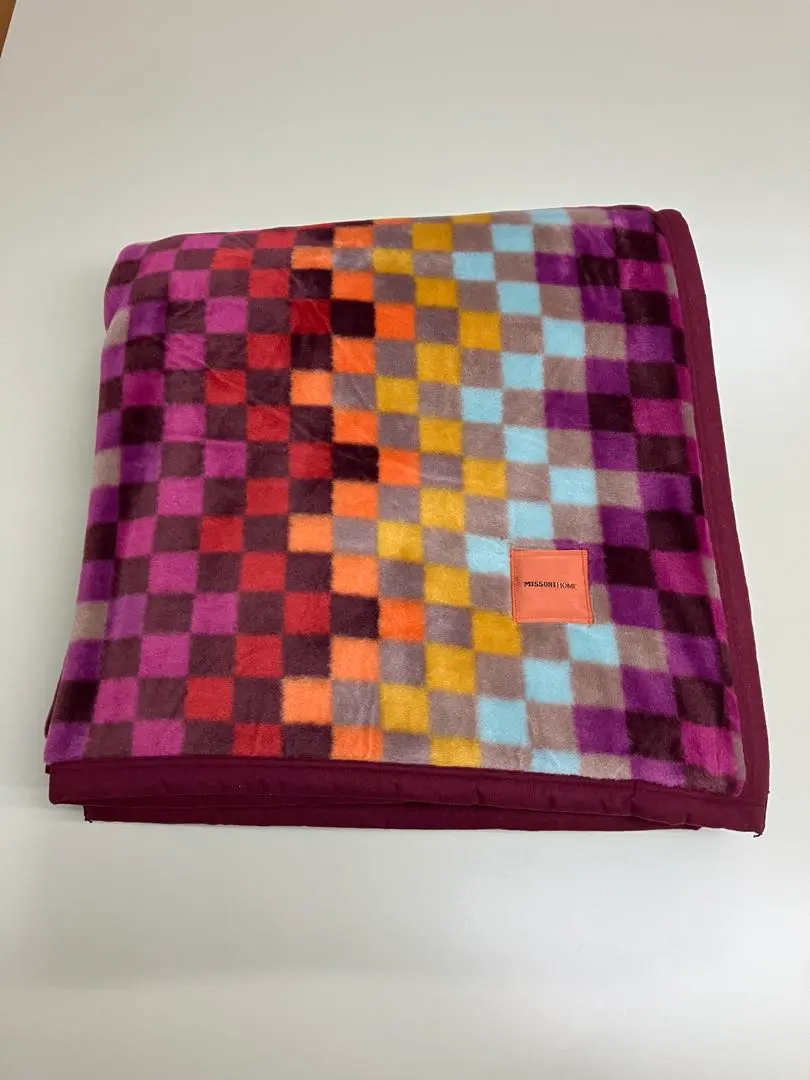 2026年最新】MISSONI 布団・毛布の人気アイテム - メルカリ