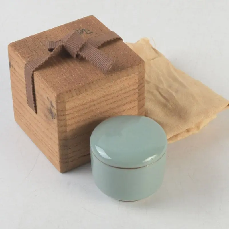 2026年最新】青磁 香合の人気アイテム - メルカリ