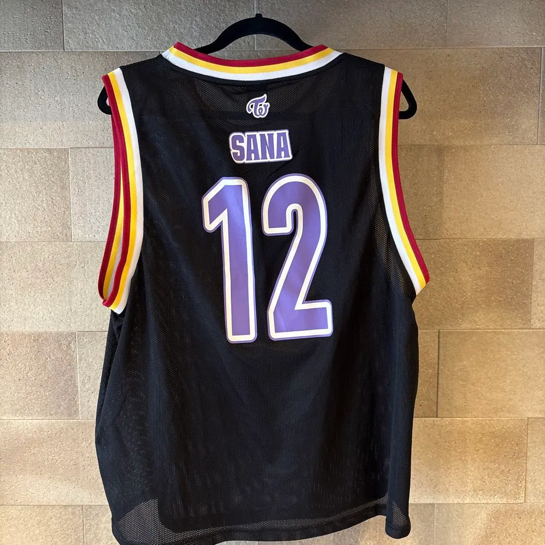 2026年最新】twice サナ ユニフォームの人気アイテム - メルカリ