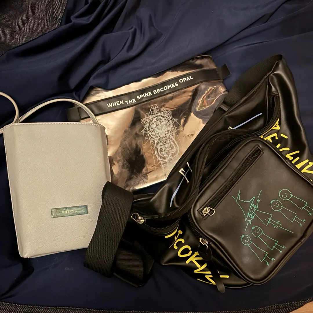 2026年最新】オパールサコッシュ 米津玄師 2019の人気アイテム - メルカリ