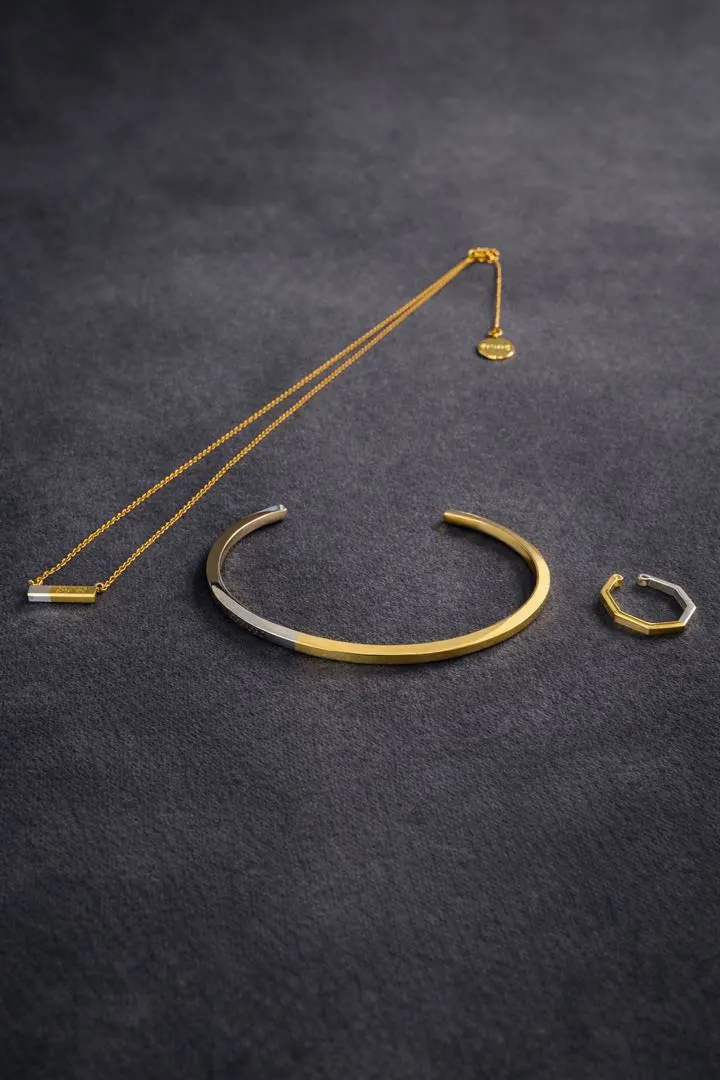 2026年最新】soireeo バングルの人気アイテム - メルカリ