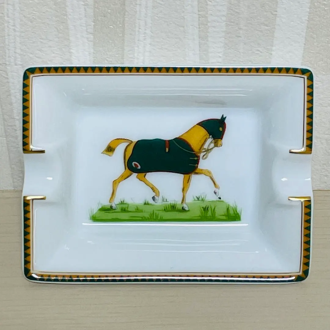 2026年最新】エルメス 灰皿 馬の人気アイテム - メルカリ