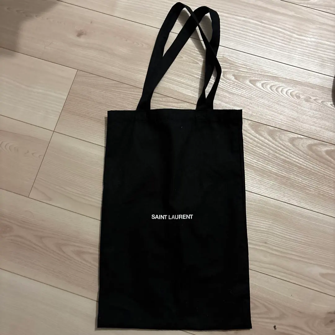 2026年最新】サンローラン デニム トートの人気アイテム - メルカリ