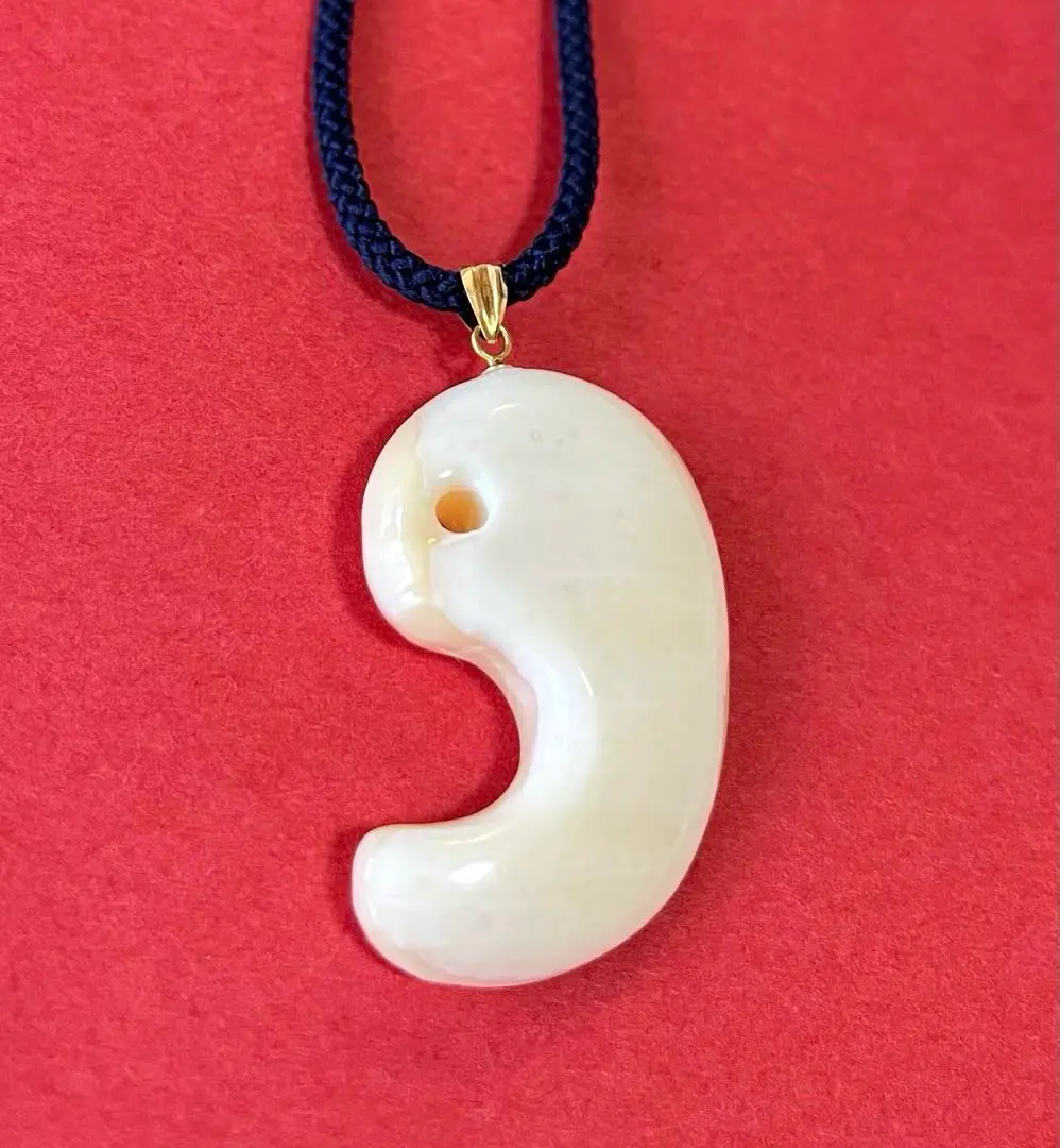 2026年最新】鯨歯 ネックレスの人気アイテム - メルカリ
