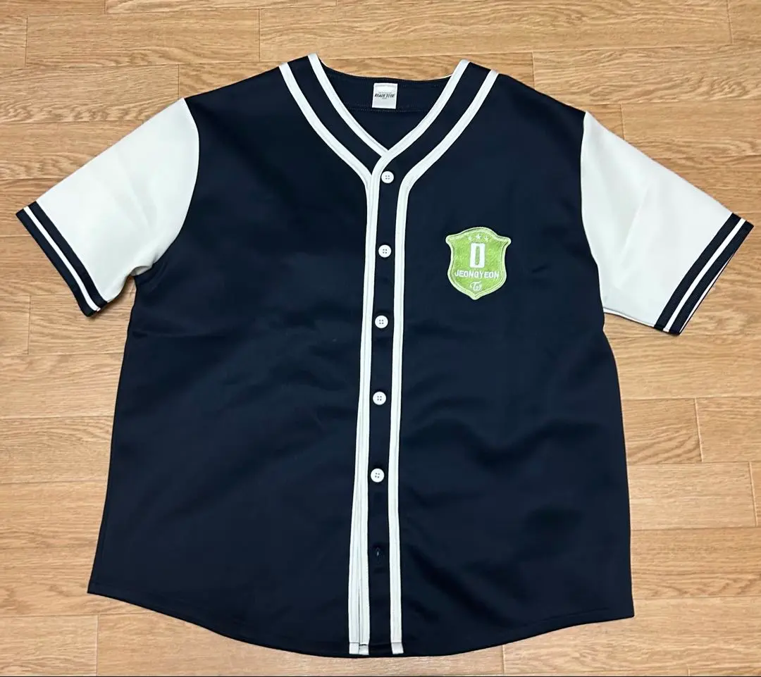 2026年最新】twice ユニフォーム ジョンヨンの人気アイテム - メルカリ