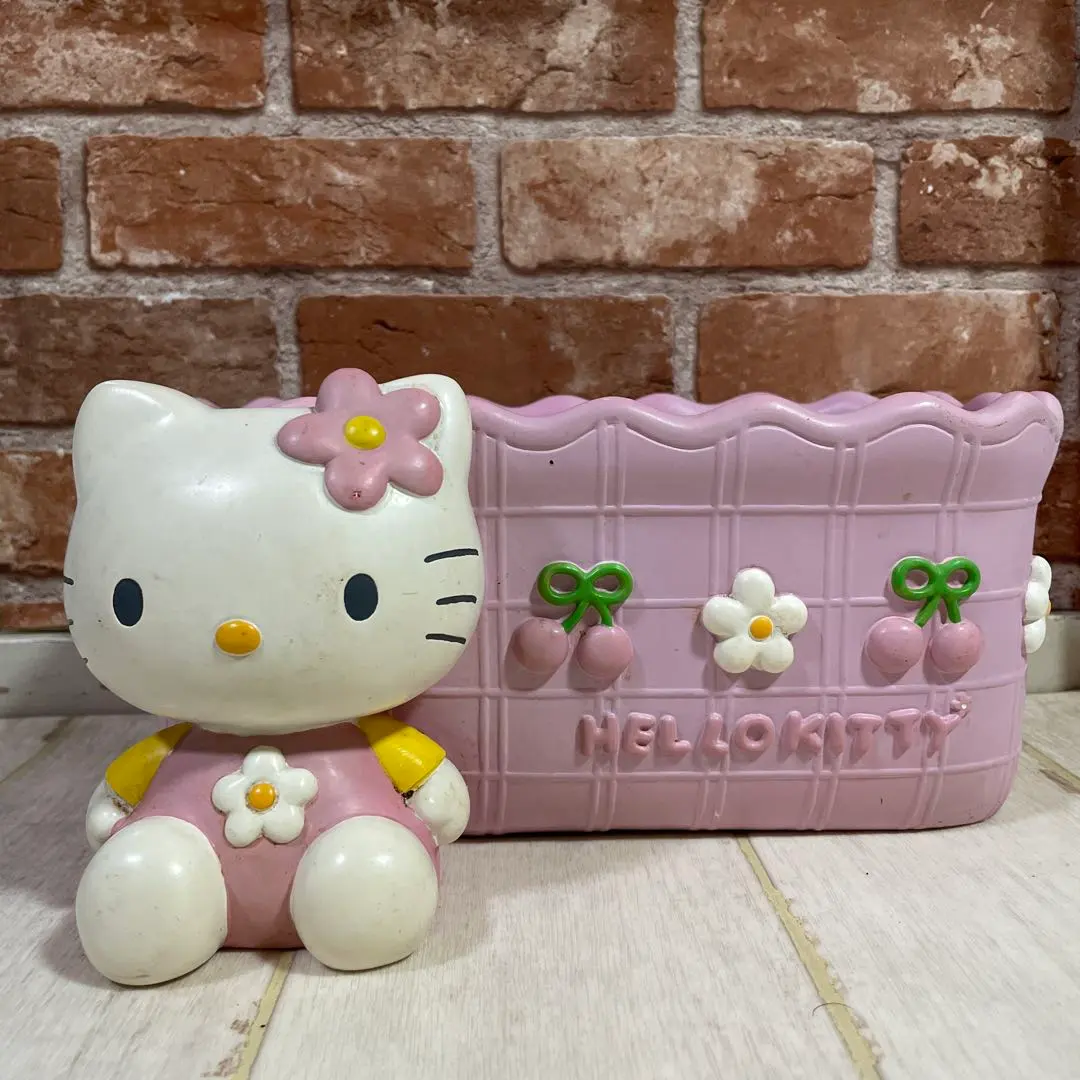 2026年最新】キティ植木鉢の人気アイテム - メルカリ