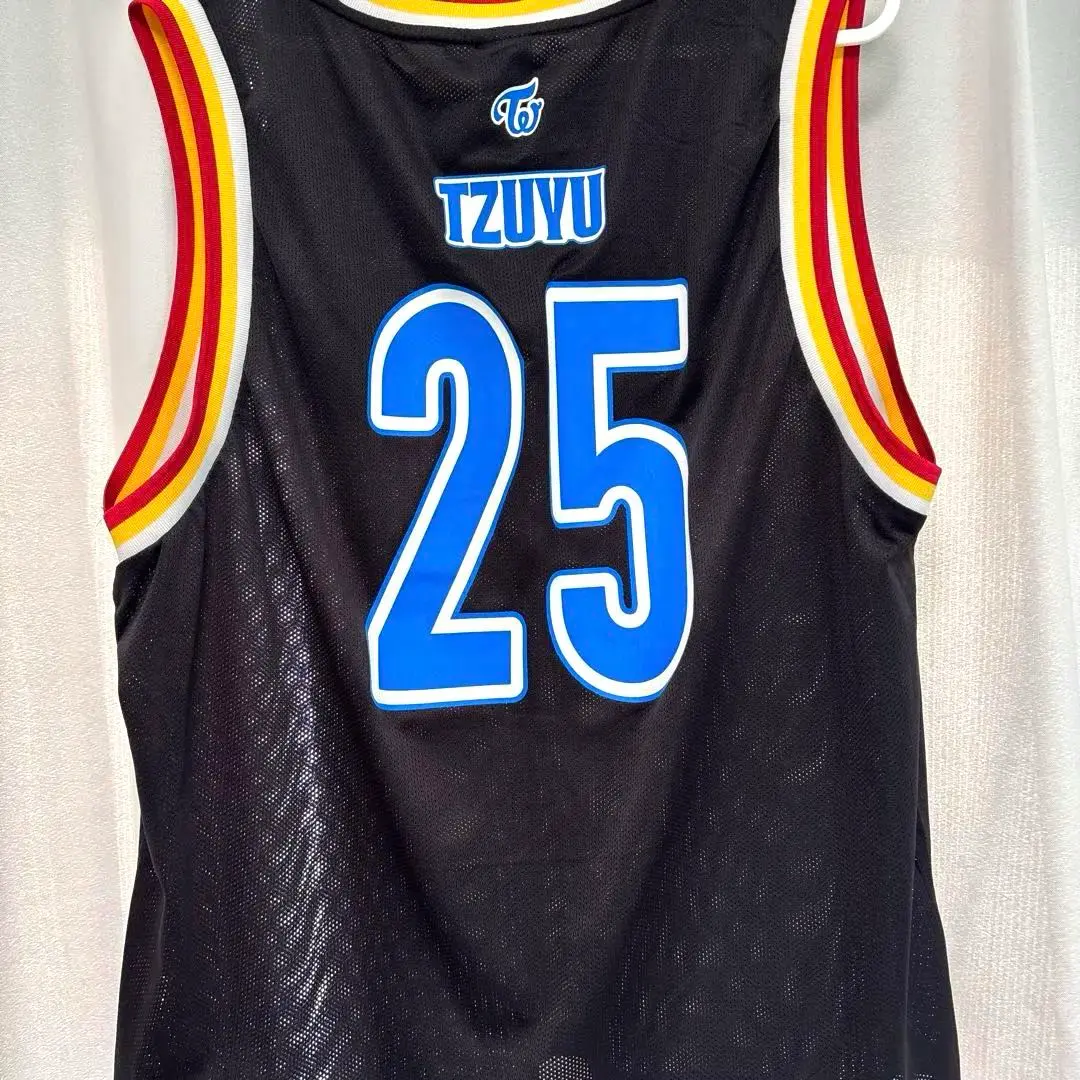 2026年最新】TWICE ユニフォーム ジヒョの人気アイテム - メルカリ