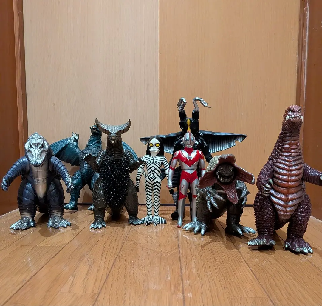 2026年最新】ソフビ パワードゼットンの人気アイテム - メルカリ