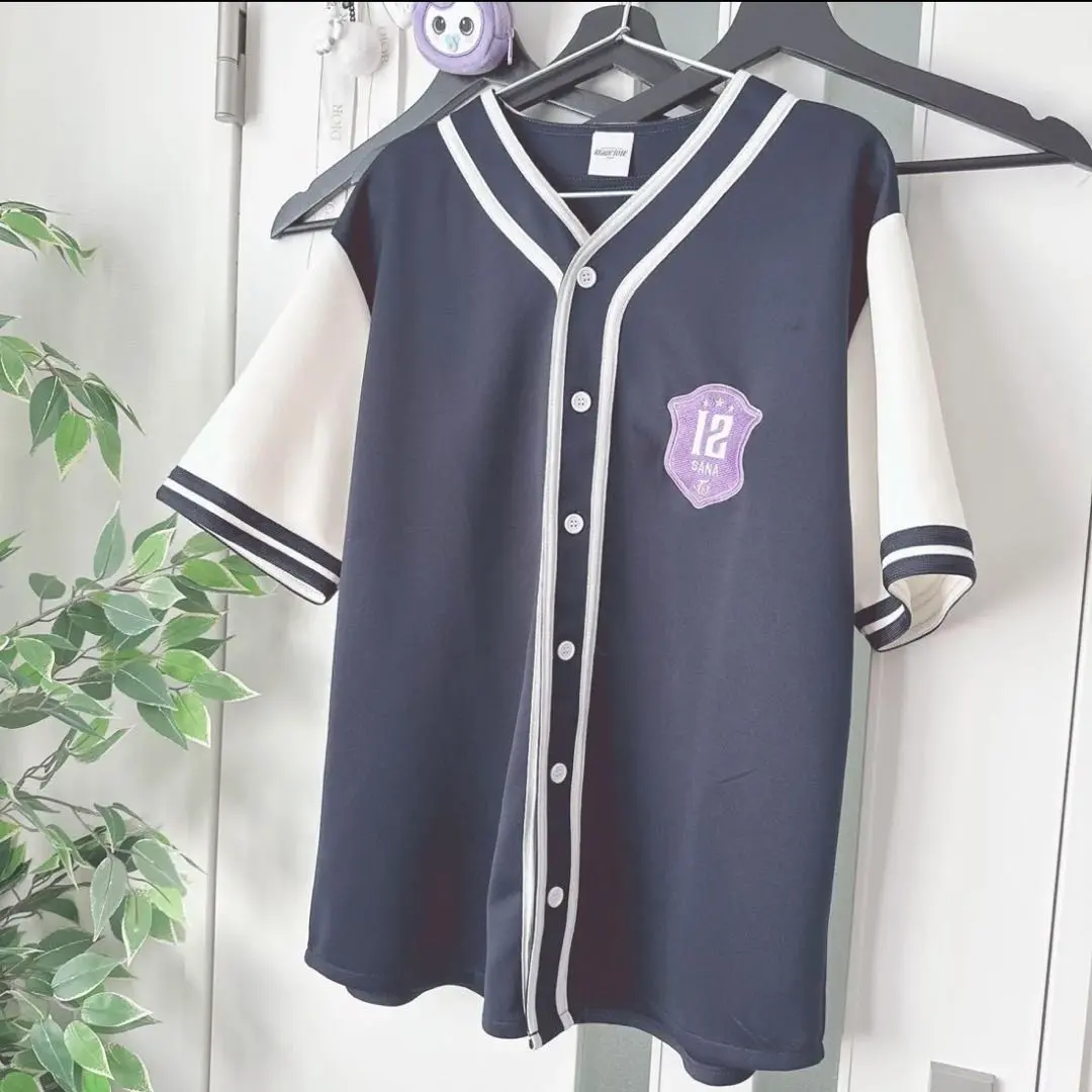 2026年最新】twice ユニフォームシャツ サナの人気アイテム - メルカリ