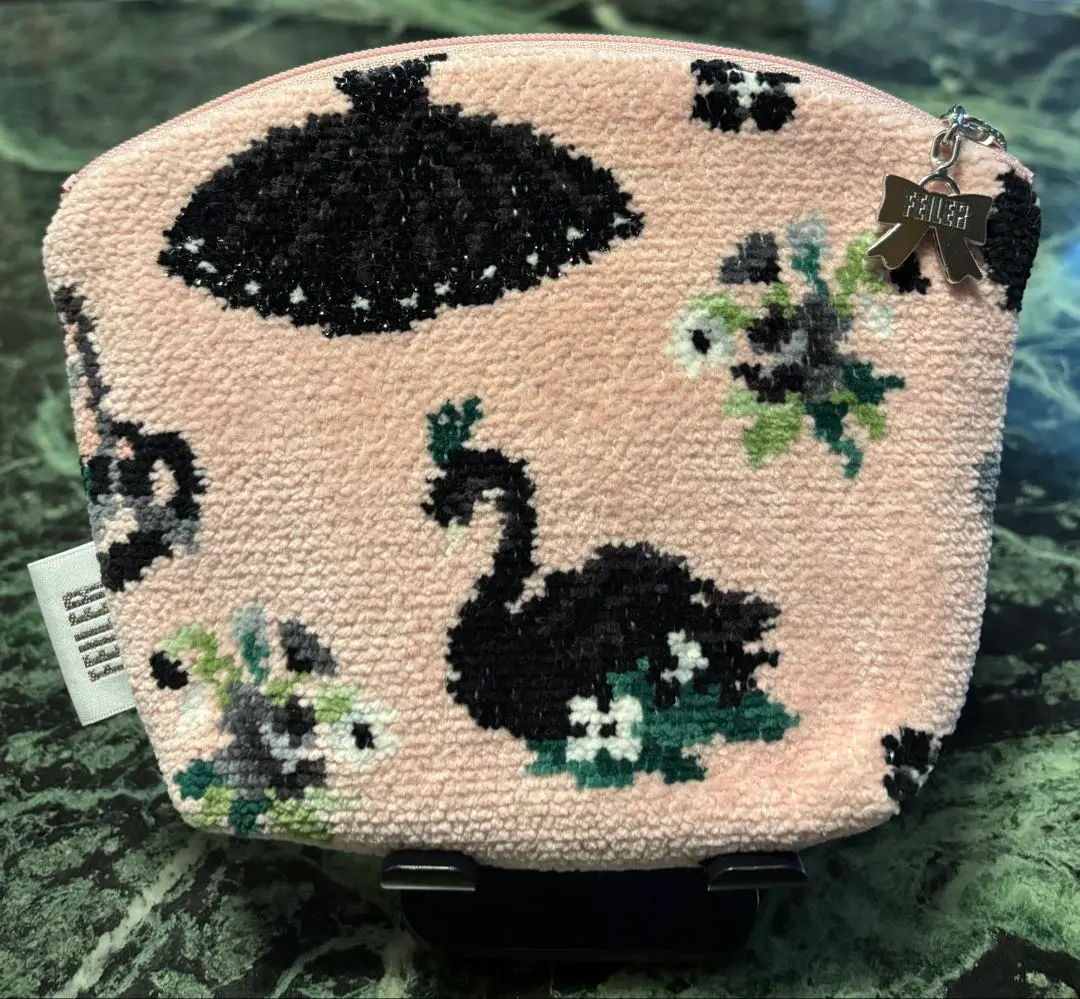 2026年最新】フェイラー スワンレイク ポーチの人気アイテム - メルカリ