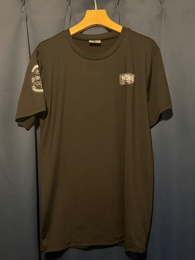 2026年最新】usj バイオハザードシャツの人気アイテム - メルカリ