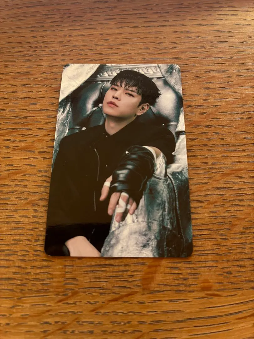 2026年最新】ラキドロ スンミン giantの人気アイテム - メルカリ