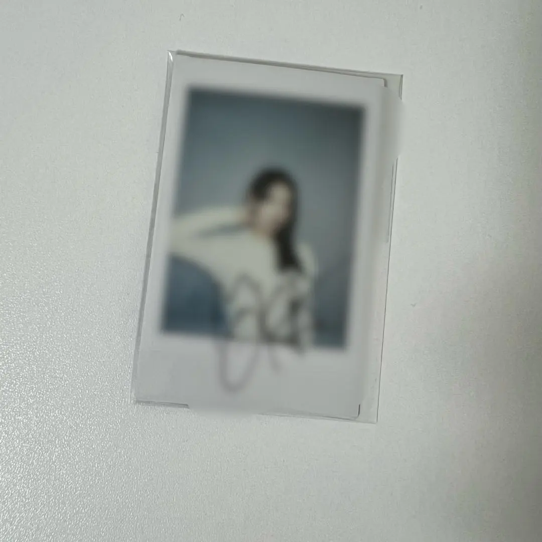 2026年最新】ILLIT モカ サインの人気アイテム - メルカリ