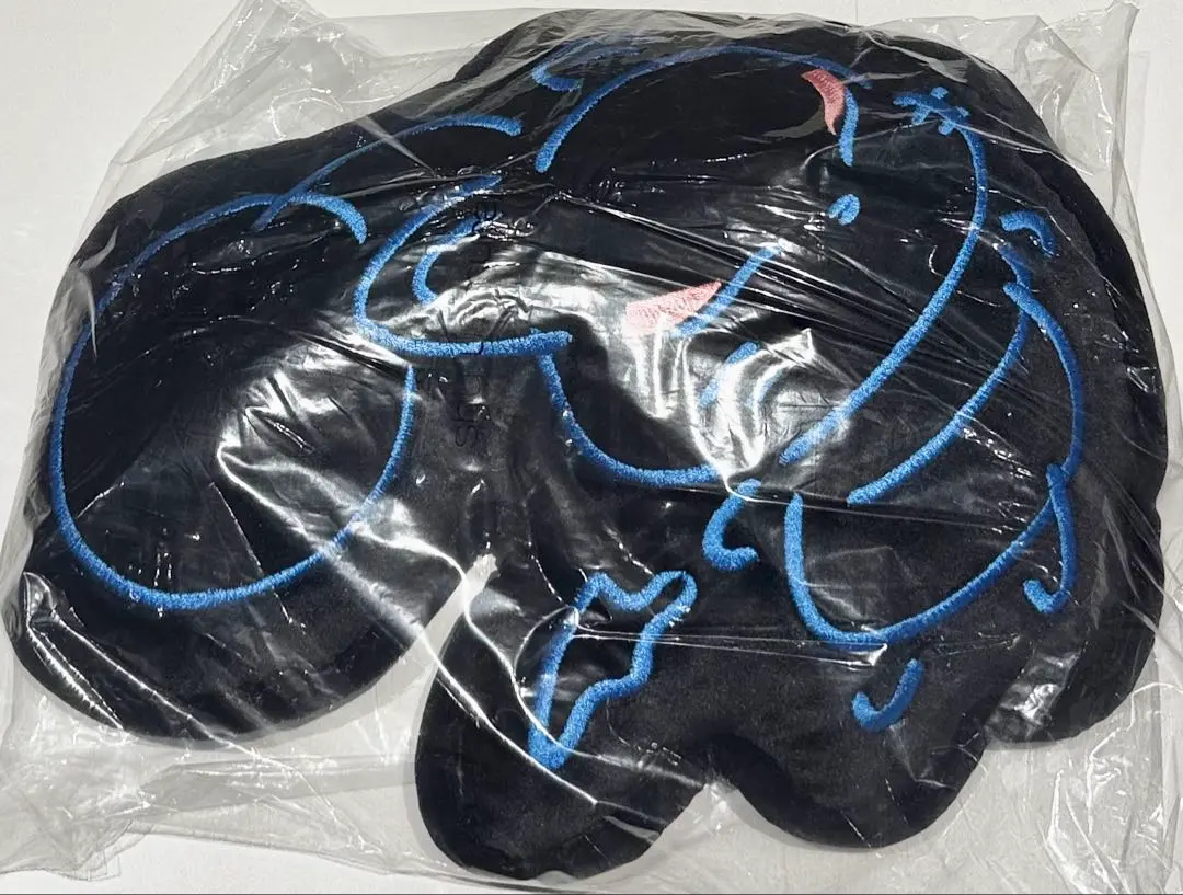 2026年最新】モーグリ クッションの人気アイテム - メルカリ