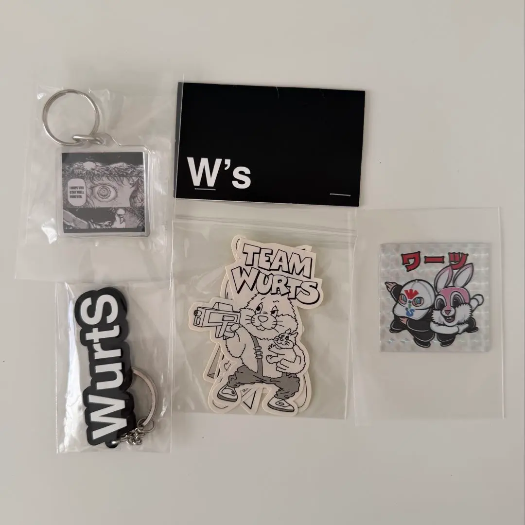 2026年最新】wurts キーホルダーの人気アイテム - メルカリ
