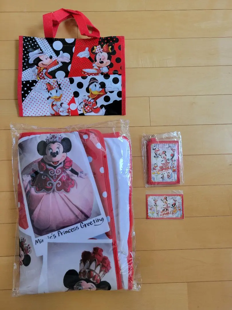 2026年最新】ベリーベリーミニー ブランケットの人気アイテム - メルカリ