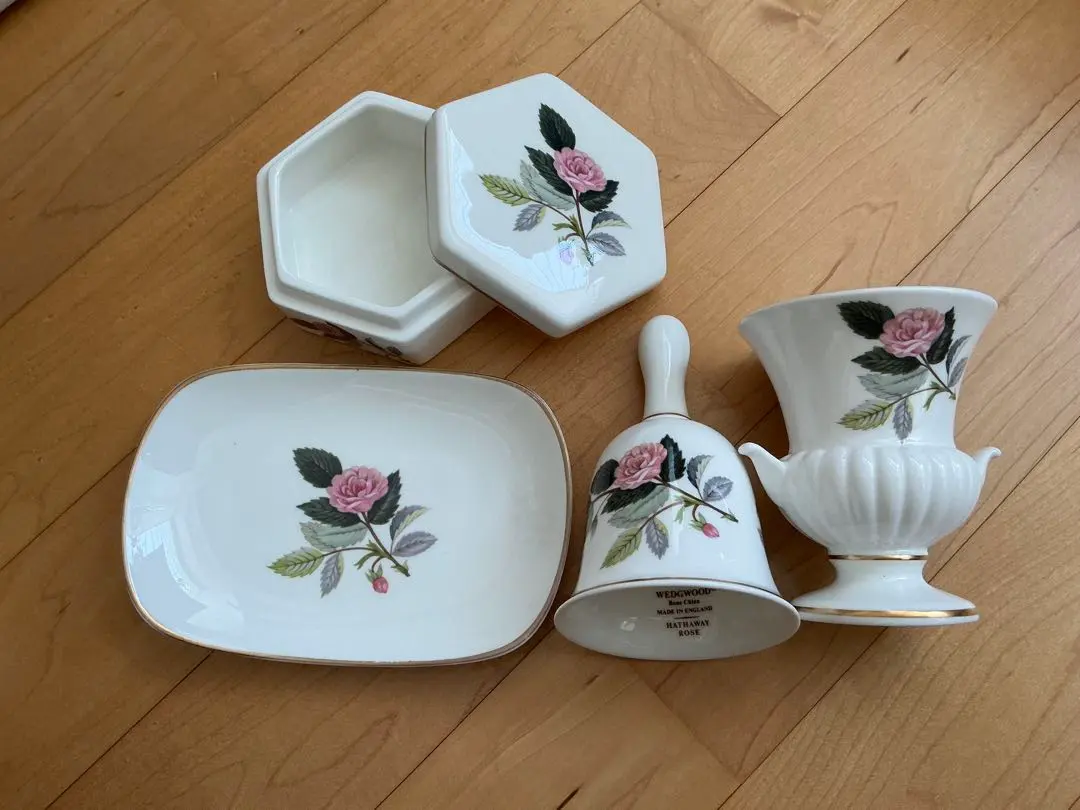 2026年最新】ウェッジウッド ハサウェイローズの人気アイテム - メルカリ