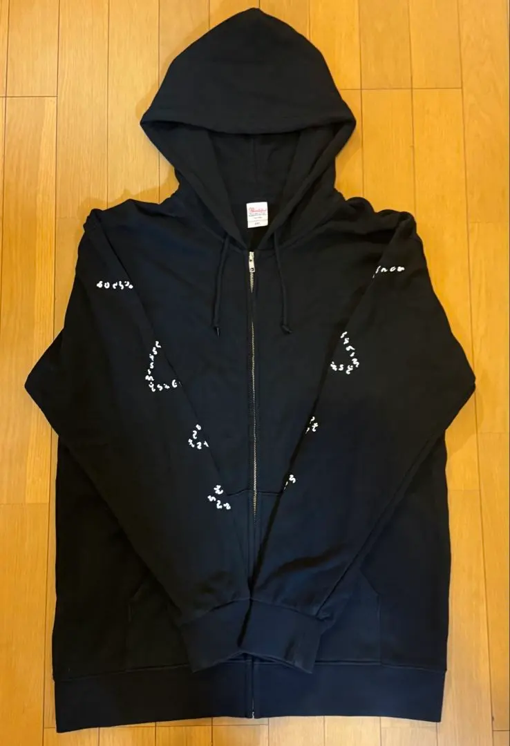 m75845271293_1.jpg?1763390156