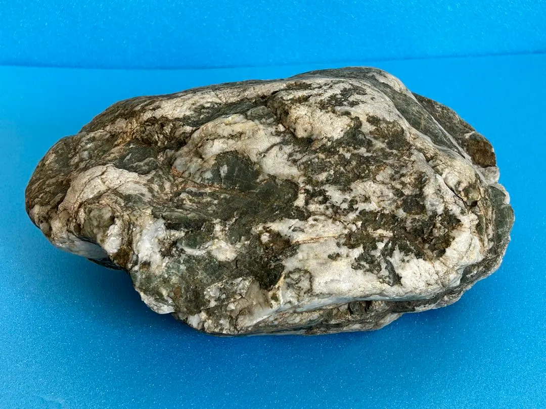 2026年最新】山型鑑賞石の人気アイテム - メルカリ