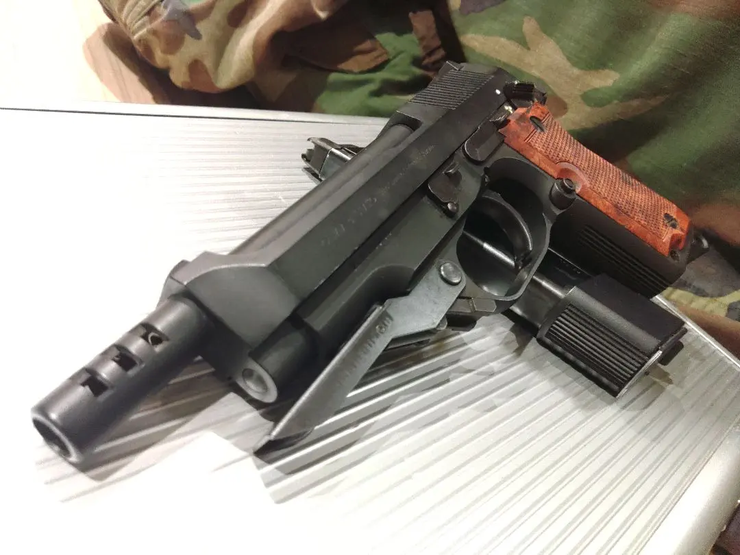 2026年最新】m93r カスタムの人気アイテム - メルカリ