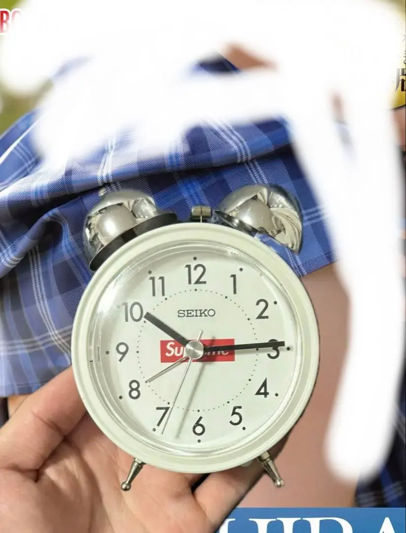 2026年最新】supreme 目覚ましの人気アイテム - メルカリ