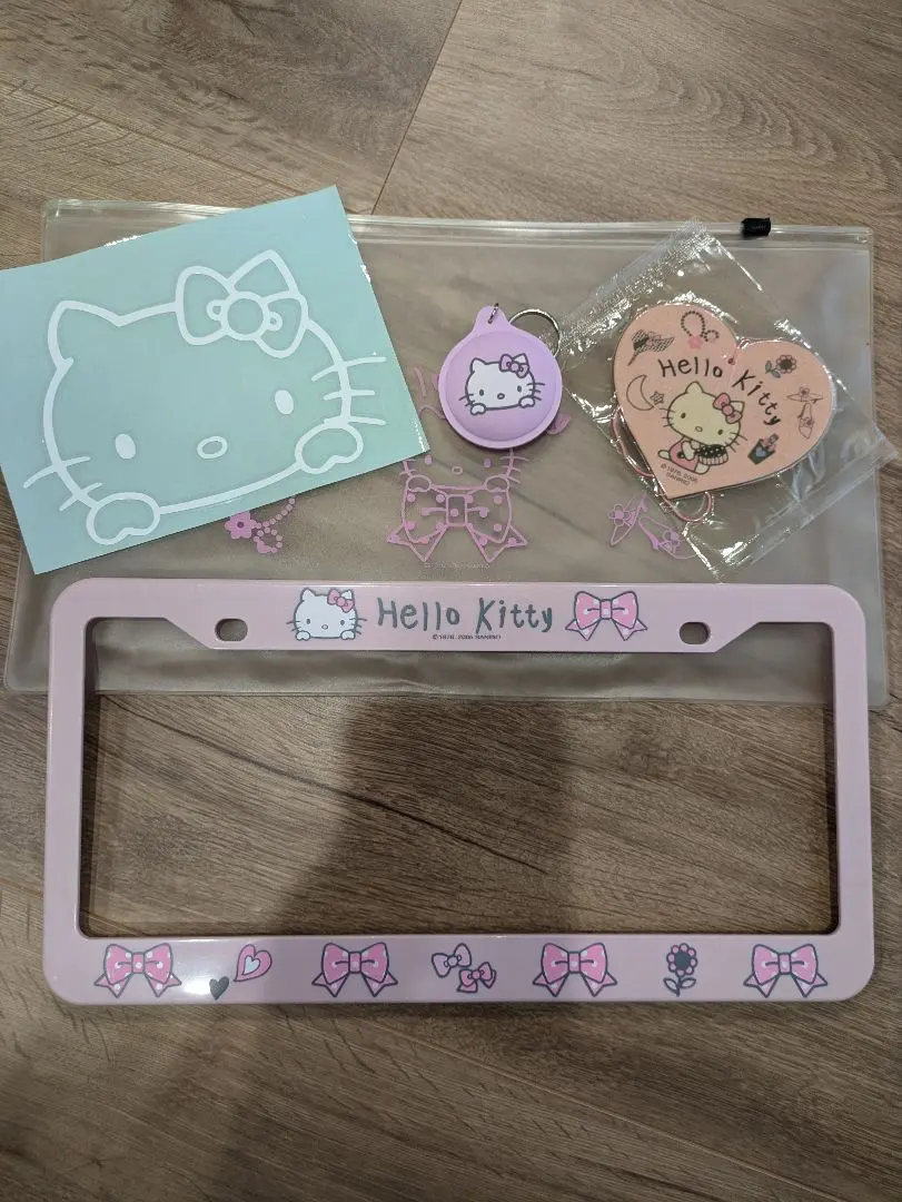 2026年最新】ハローキティナンバーフレームの人気アイテム - メルカリ