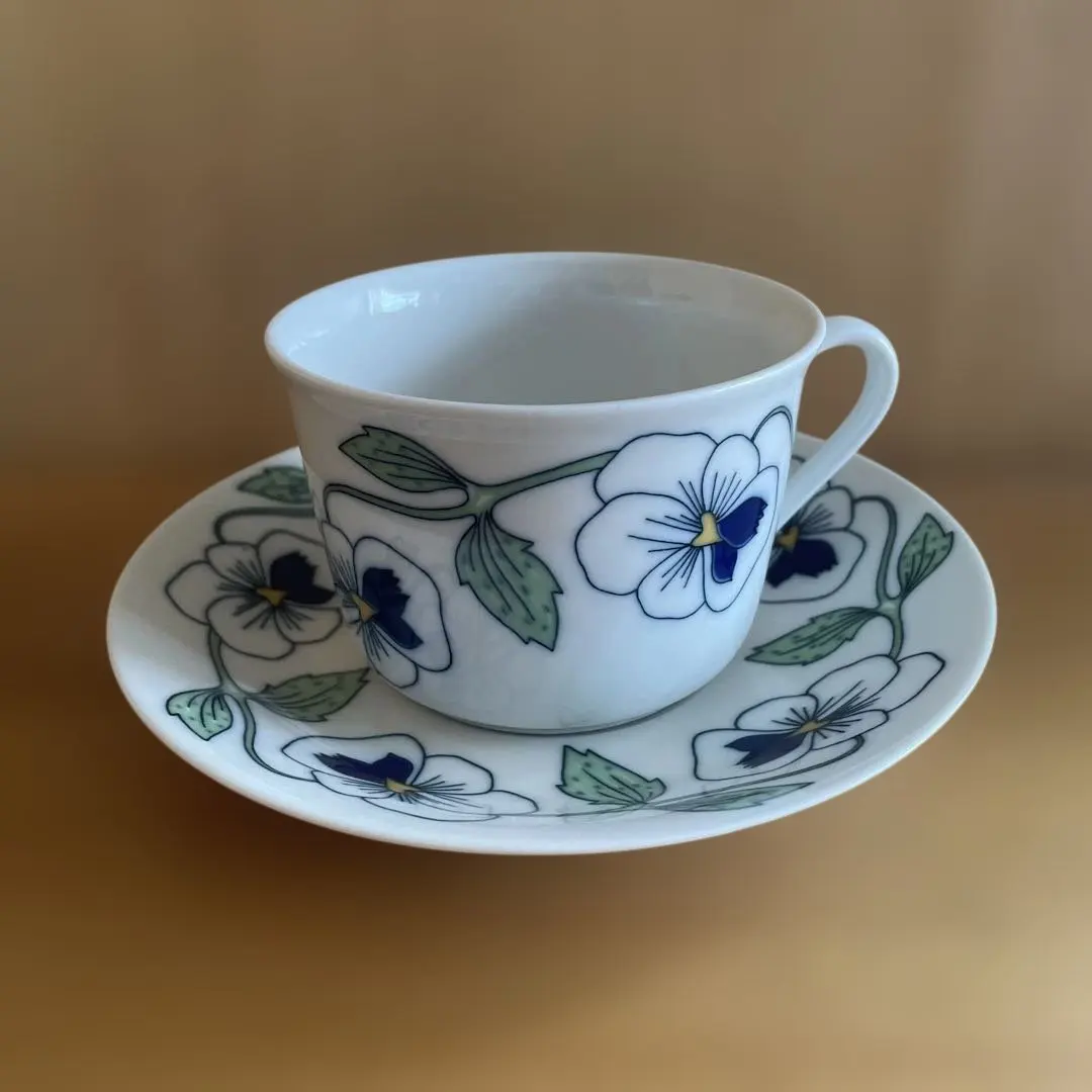 2026年最新】Sylvia Leuchoviusの人気アイテム - メルカリ