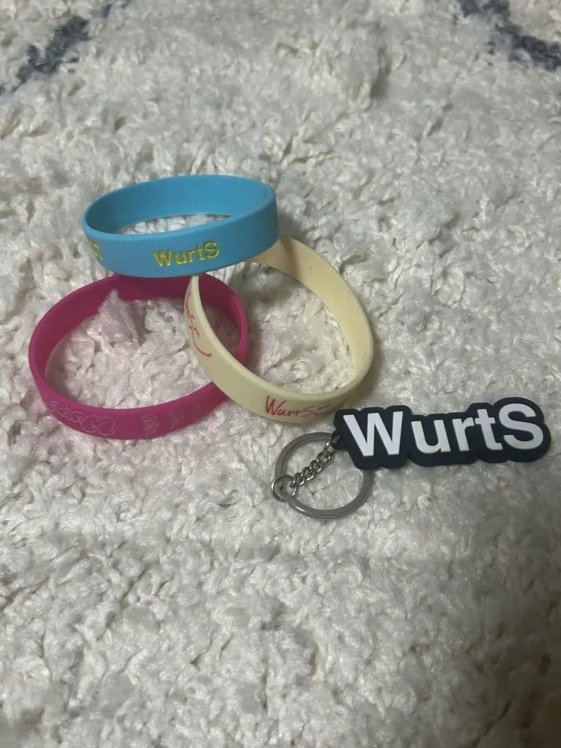 2026年最新】wurts キーホルダーの人気アイテム - メルカリ