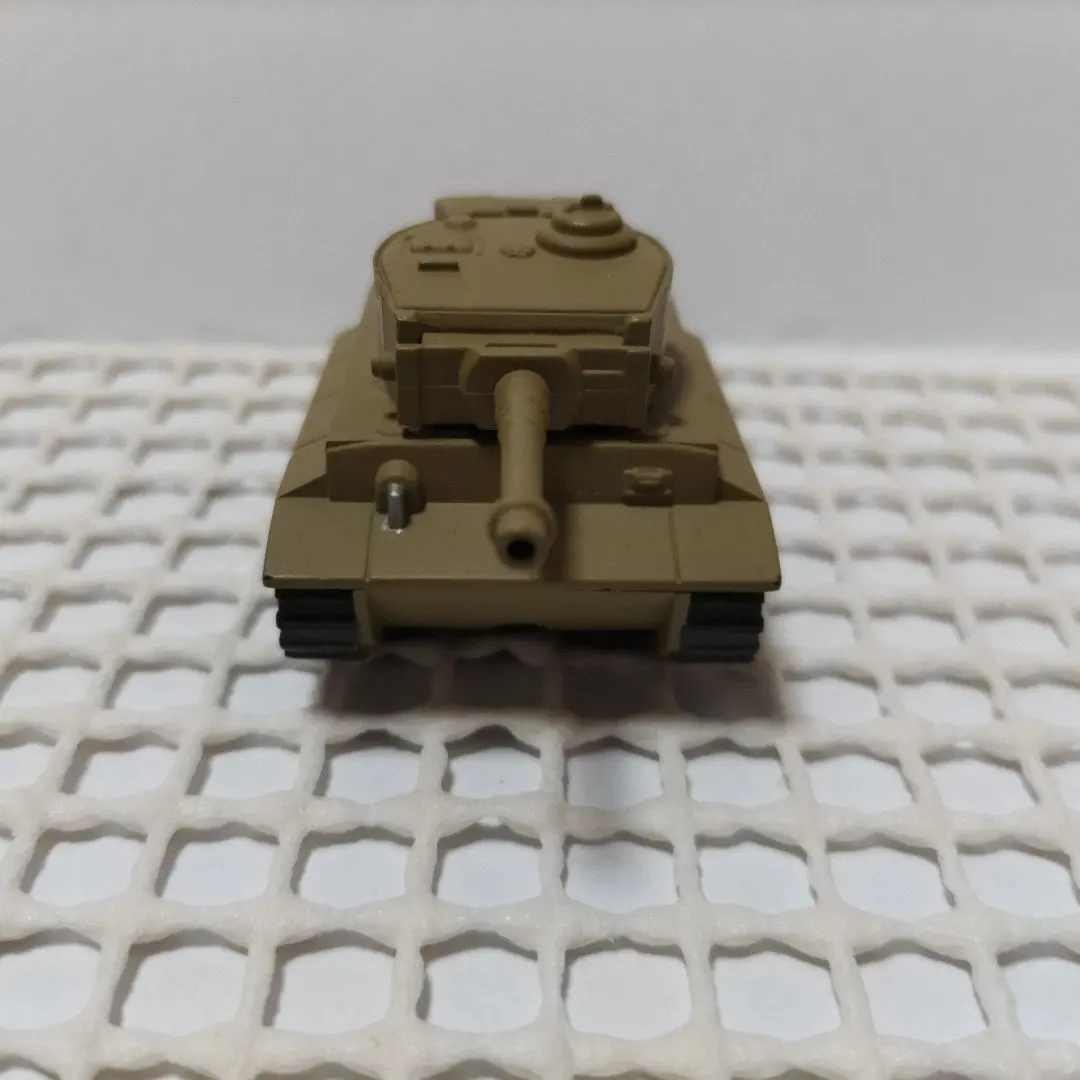 2026年最新】ちびっこチョロQ コンバットの人気アイテム - メルカリ