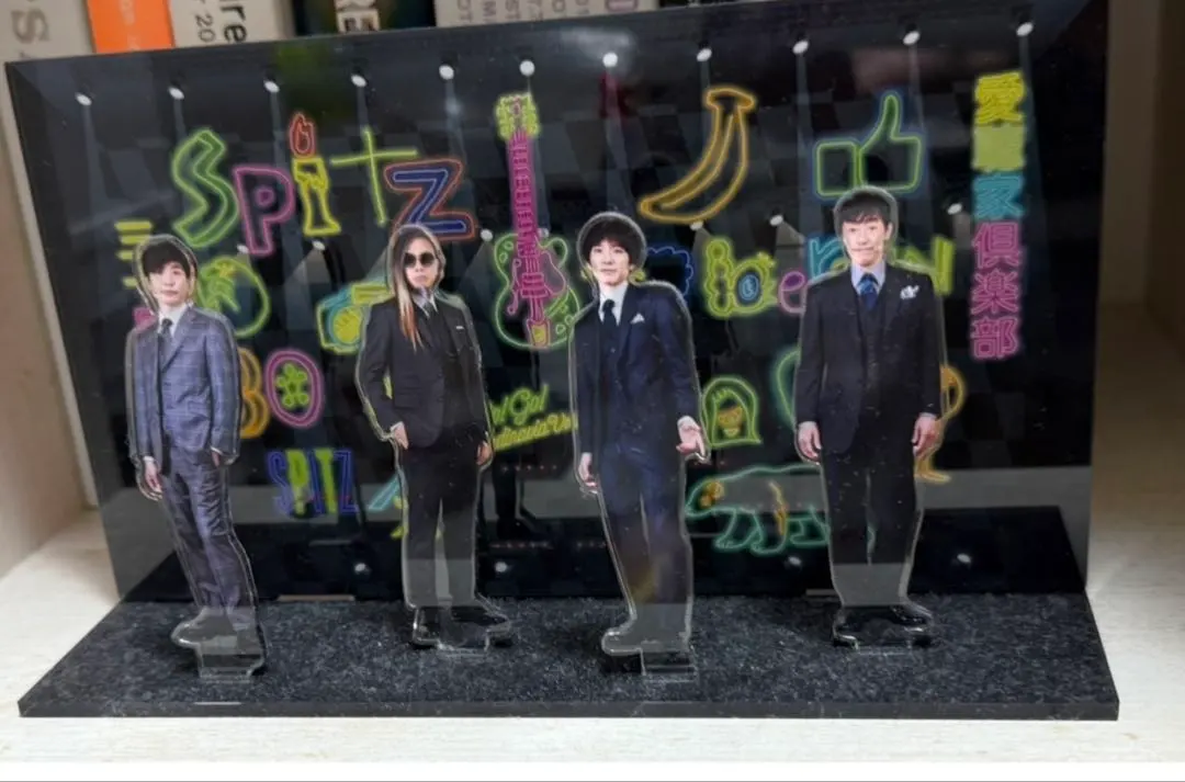 2026年最新】スピッツ アクリルスタンドの人気アイテム - メルカリ