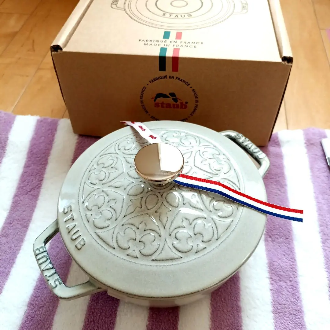 2026年最新】ストウブ リリーの人気アイテム - メルカリ